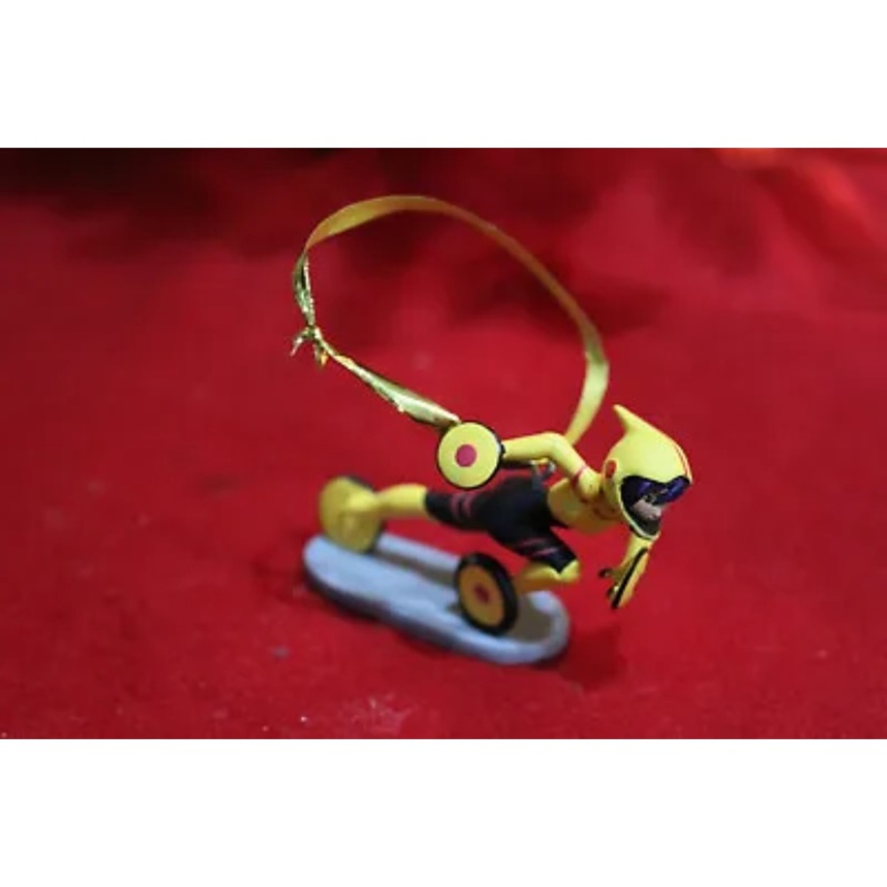 Disneys Big Hero 6 ornament set! - Picture 6 of 6